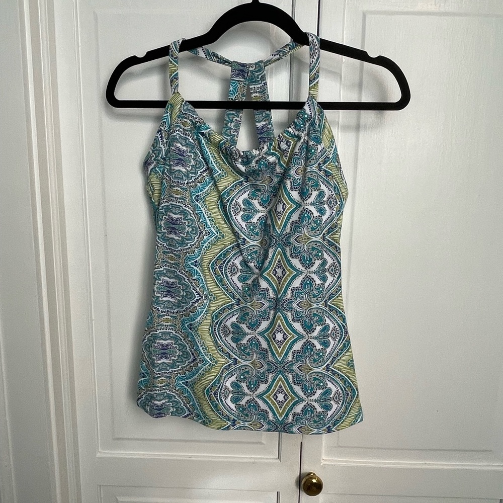Prana yoga tank with bra, size M
